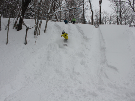 Piyashiri的森林 滑雪野营