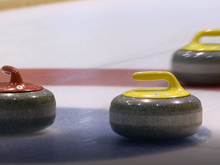 With an instructor! Empty-handed curling experience 