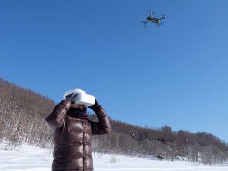 Drone piloting & VR goggle experience